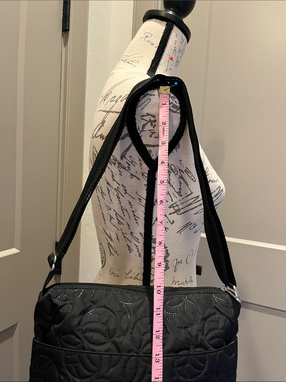 LeSportSac Black Nylon Crossbody Bag - NWOT - Picture 4 of 12